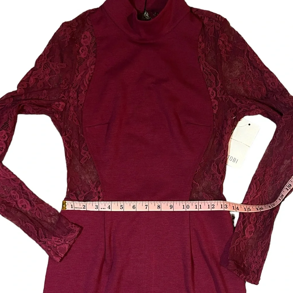 TOBI High Neck Backless Maroon Bodycon Dress w/ See-Thru Lace - Picture 10 of 13